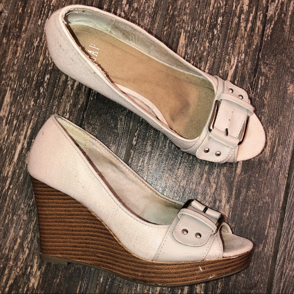 Cream buckle open toe wedges